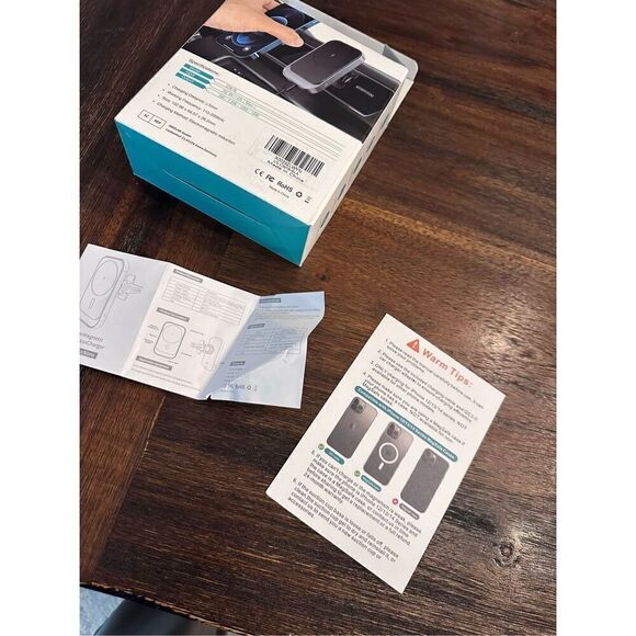 Magnetic phone holder and wireless charger for car. - Picture 4 of 10